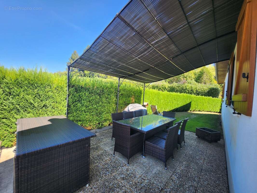 Maison à SAINT-PRIEST-TAURION