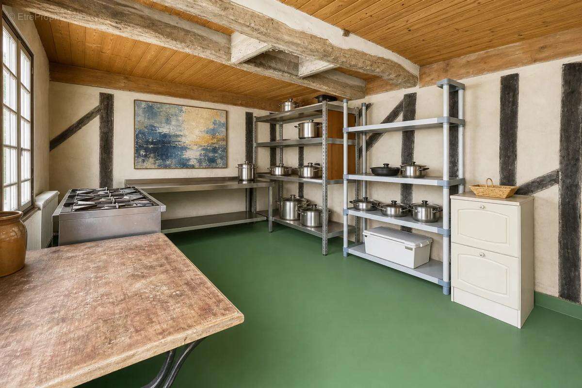 Maison rénovée 230 m² à Fyé - photo 32