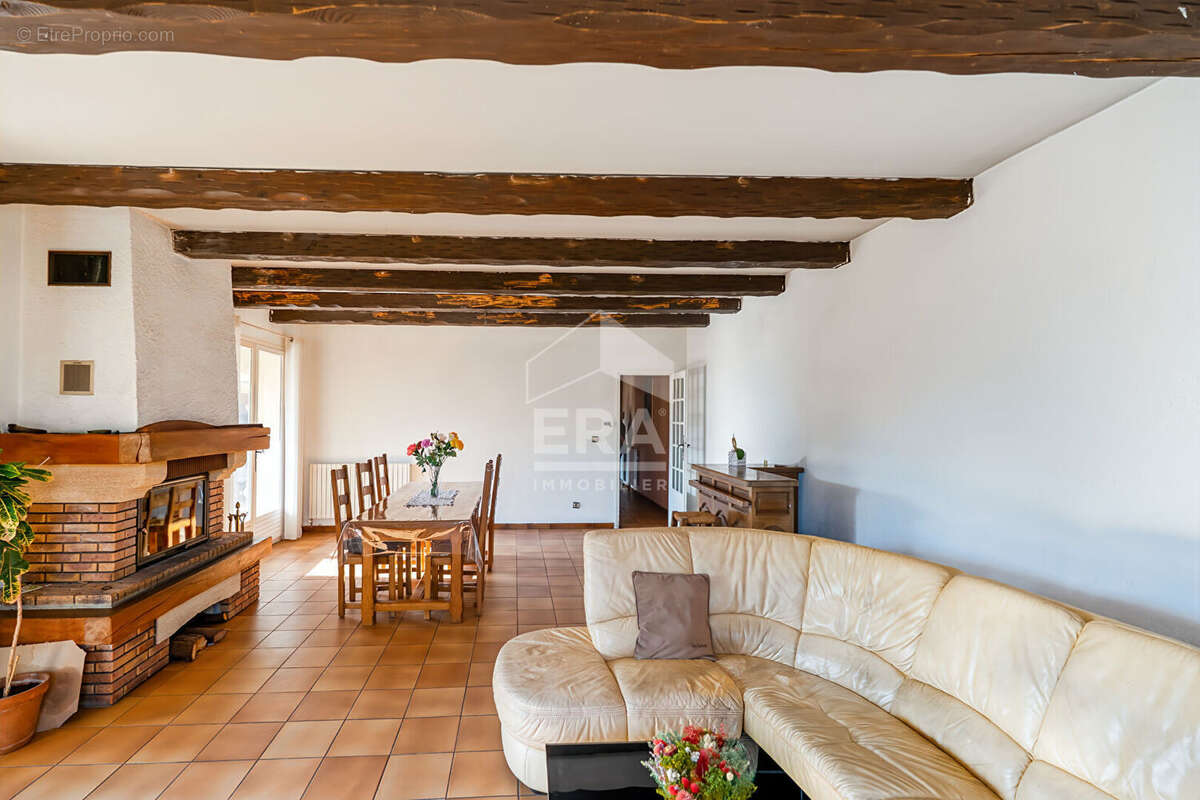 Maison à BOUC-BEL-AIR