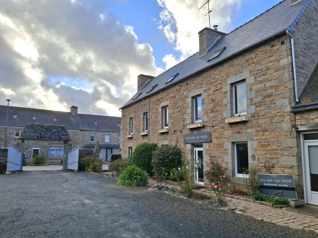 Commerce à CAVAN