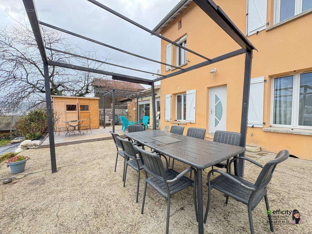 Maison à UNIEUX