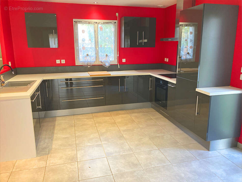 Maison à LA BEGUDE-DE-MAZENC