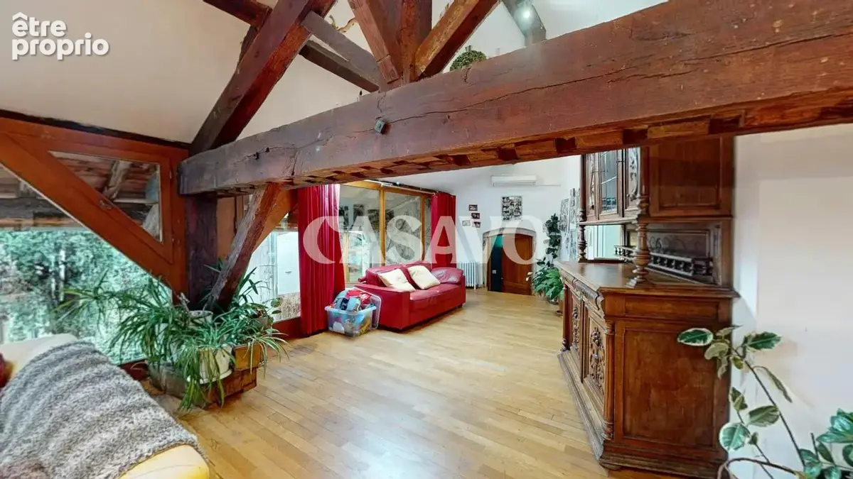 Vente Maison 9 pièces de 312m² - 01390 Civrieux - photo 2