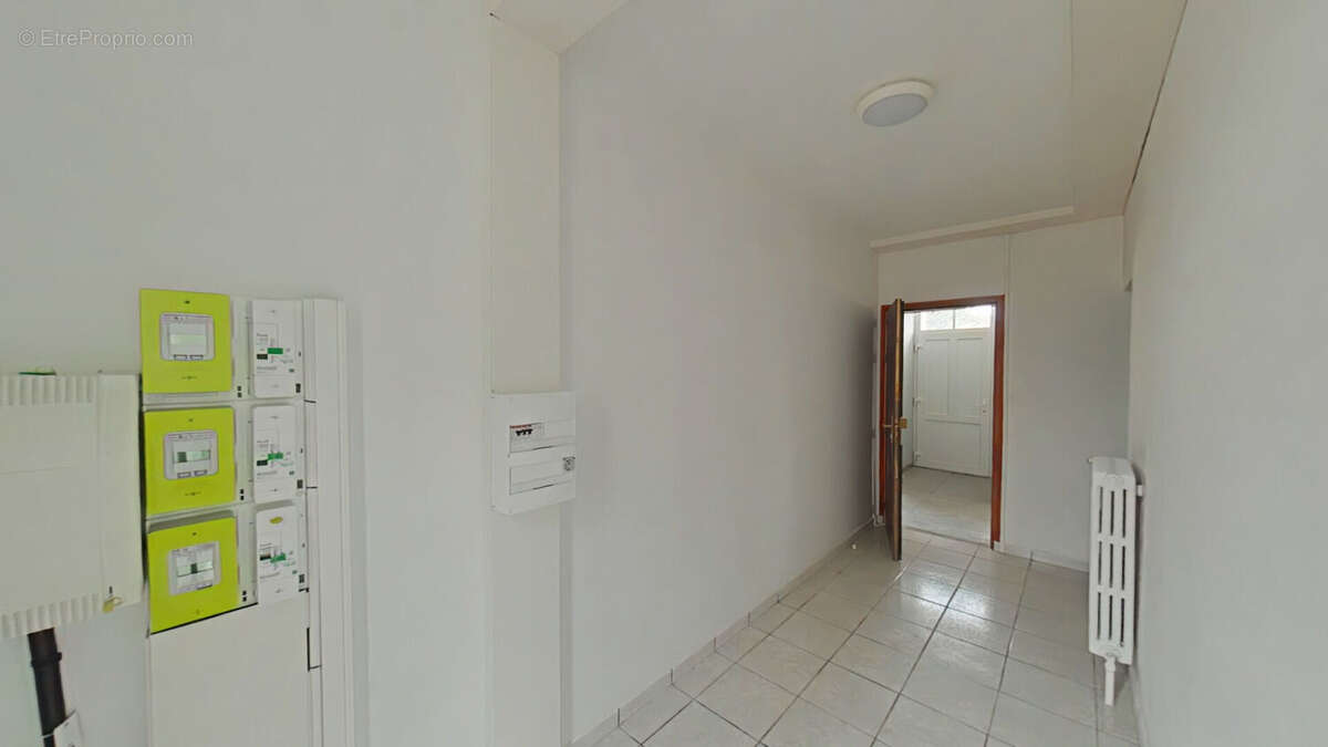 Appartement à BALLAN-MIRE