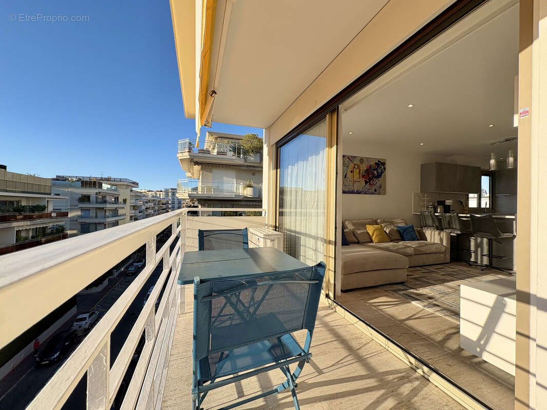 Appartement à CANNES