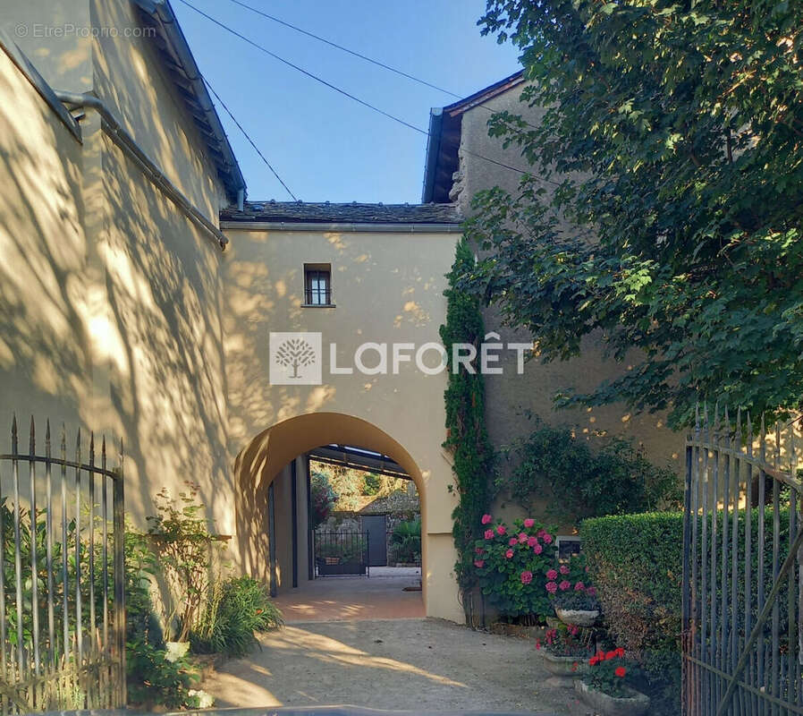 Onet le chateau - demeure de 180 m2 sur 2000m2 - photo 10