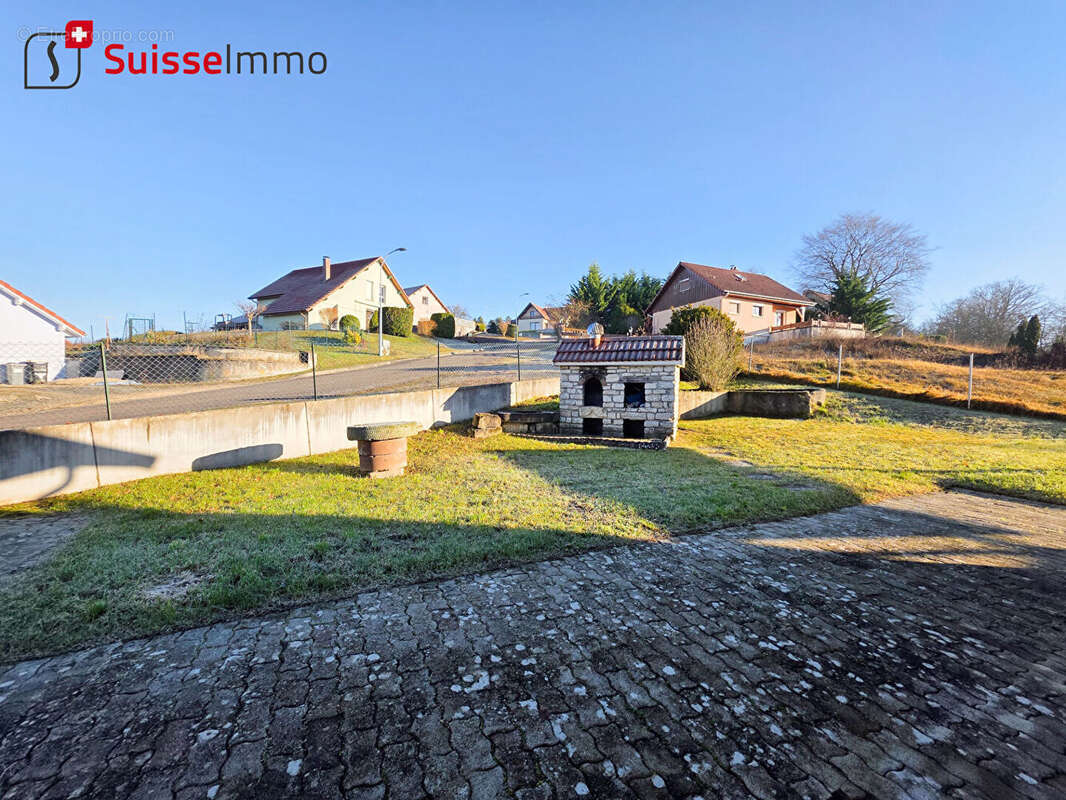 Maison à VILLARS-SOUS-ECOT