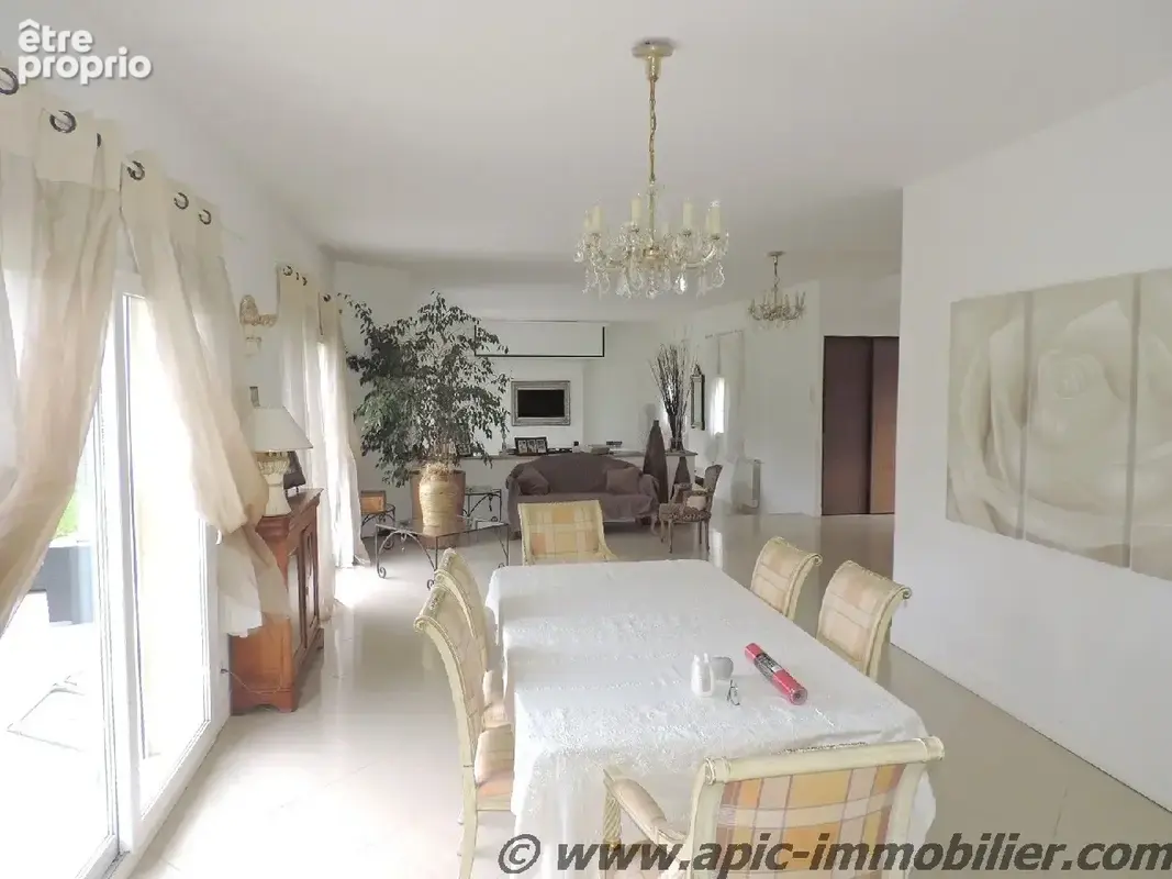Maison 8 pièces 241 m² à vendre à Saint-Brice-Sous-Foret (95350) - photo 7