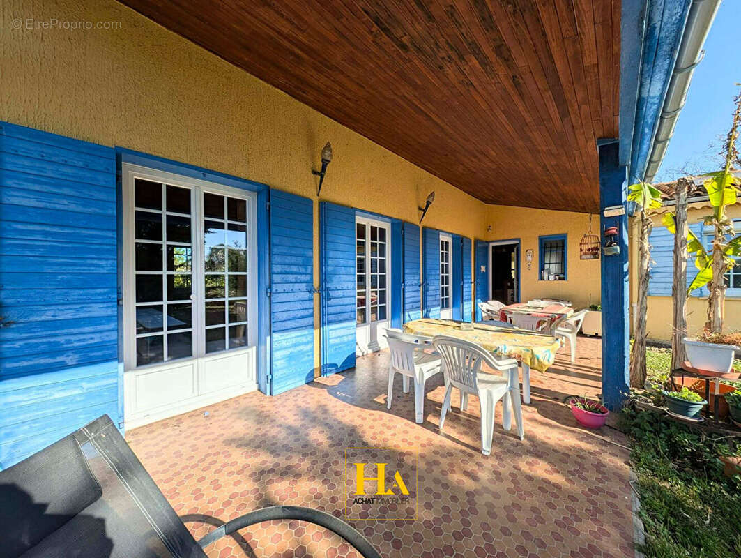 Maison à ROMANS-SUR-ISERE