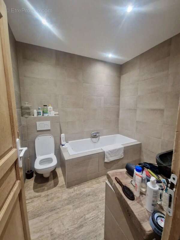 Appartement à VENCE