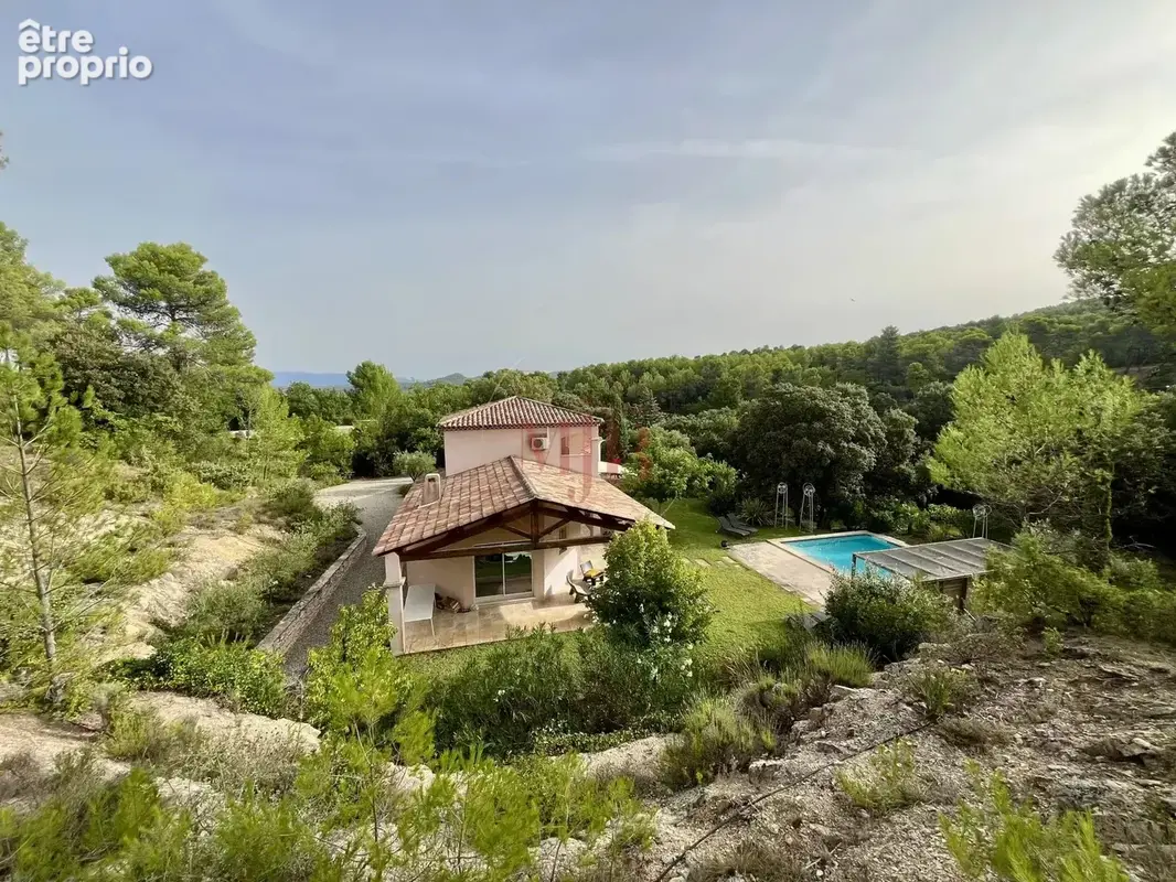 Maison à PEYROLLES-EN-PROVENCE