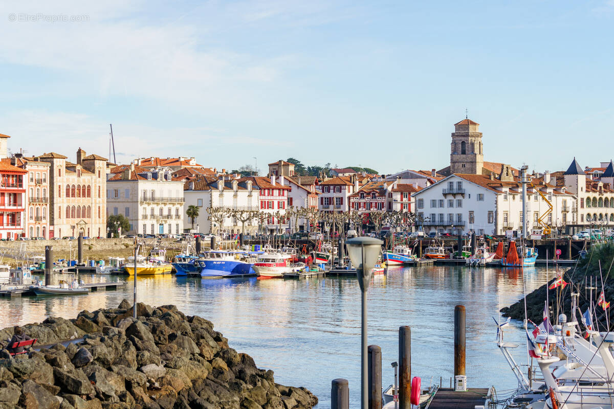 Appartement à CIBOURE