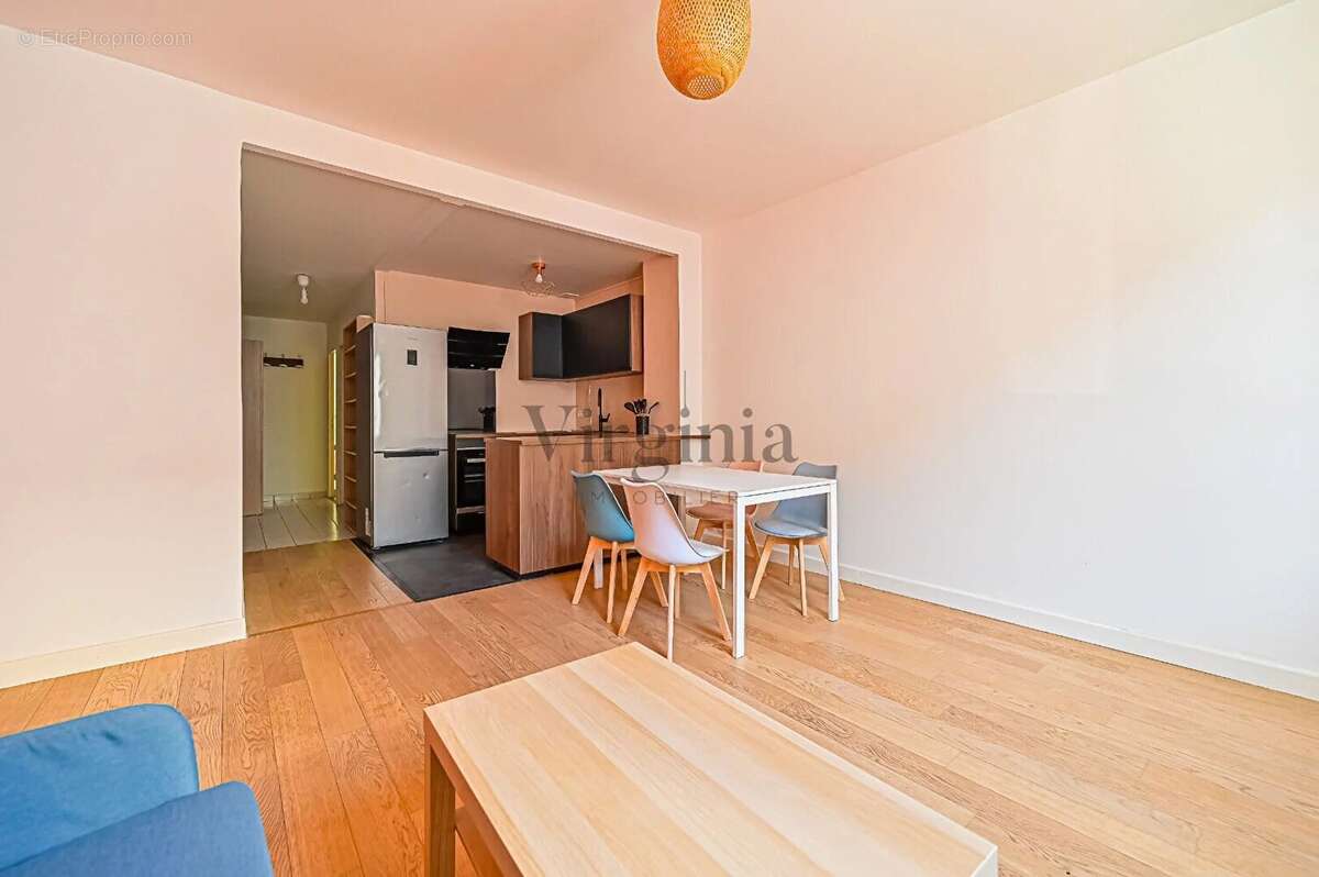Appartement à SAINT-MAURICE