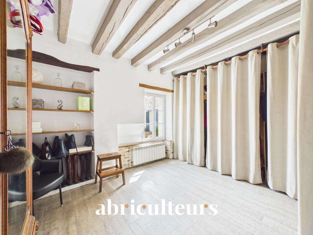 Maison de charme bucolique rénovée de 250m² à Vert le Grand (91810) - photo 10