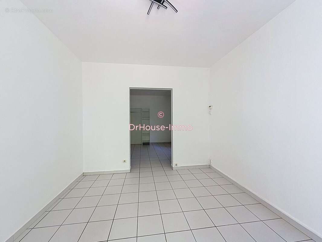Maison 86 m² à Bergerac  - photo 7