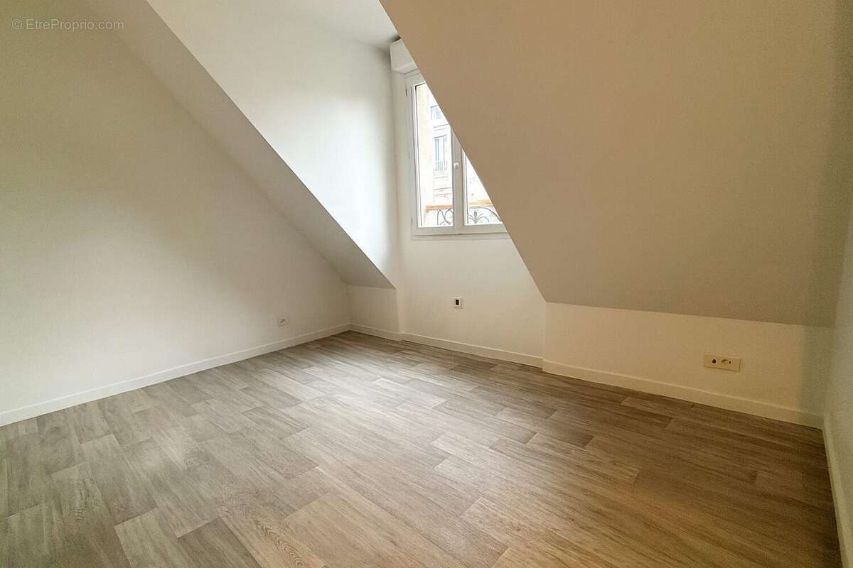 Appartement à MAISONS-ALFORT