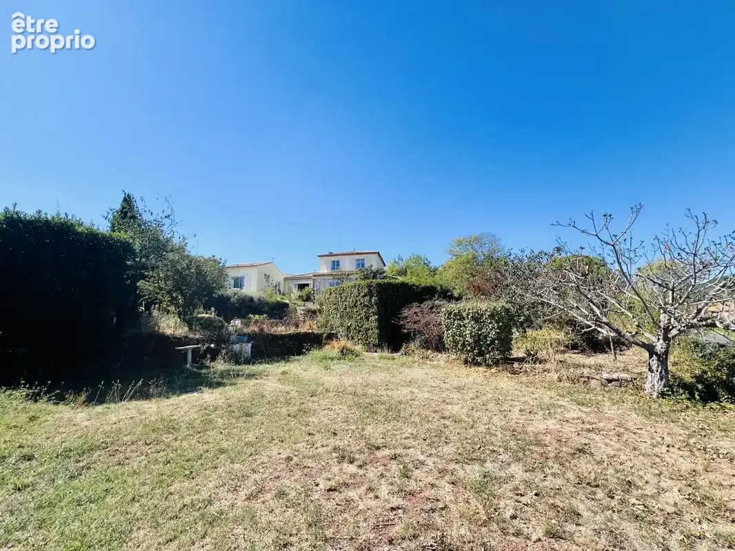 Villa T4 de 147m2 avec vue ,piscine, garage sur 1200m2 de terrain - photo 10