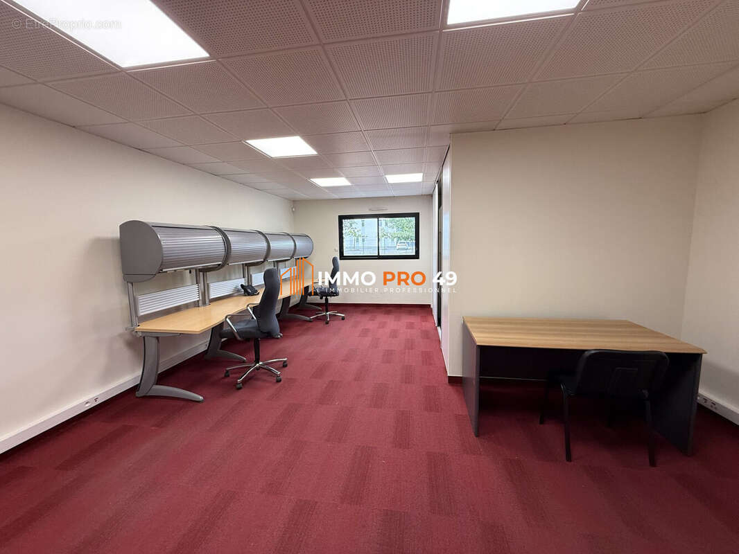 Commerce 767 m² à Haute-Goulaine  - photo 7