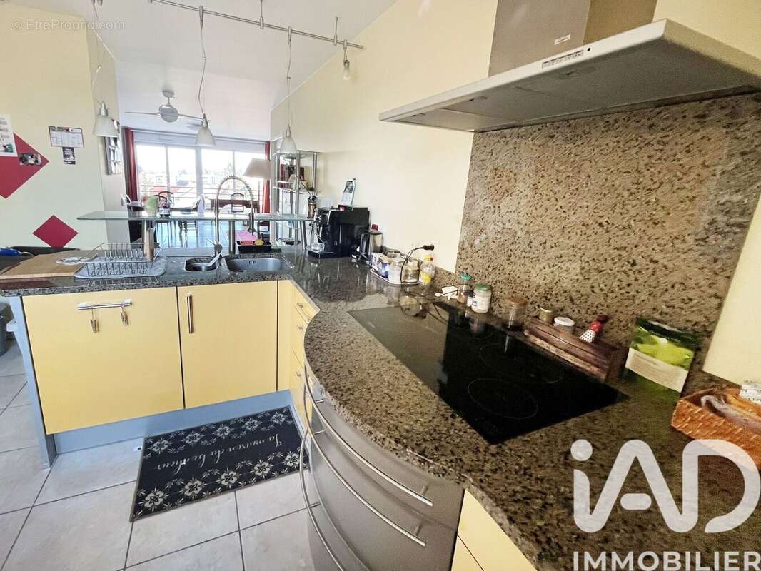 Photo 5 - Appartement à SAINT-GENIS-POUILLY