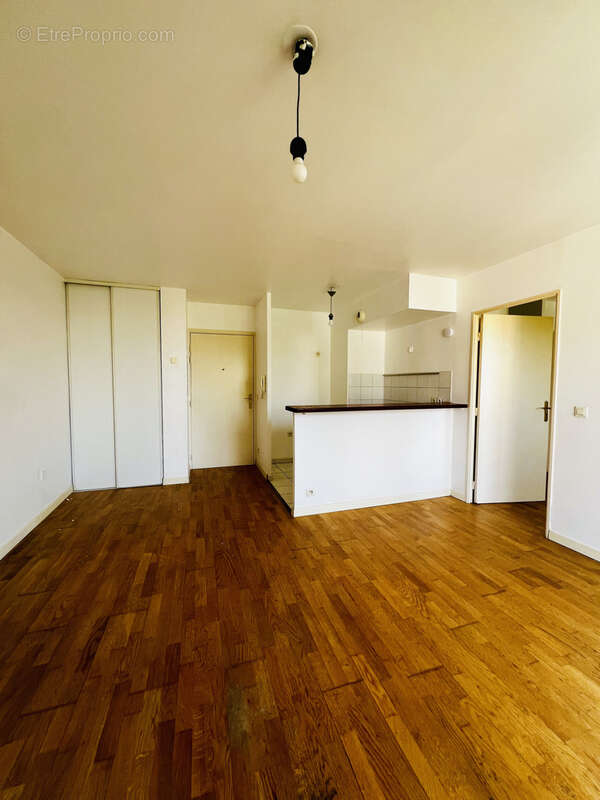 Appartement à LE BOURGET