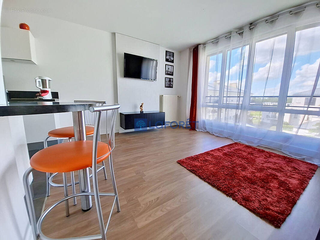 Appartement à SERRIS