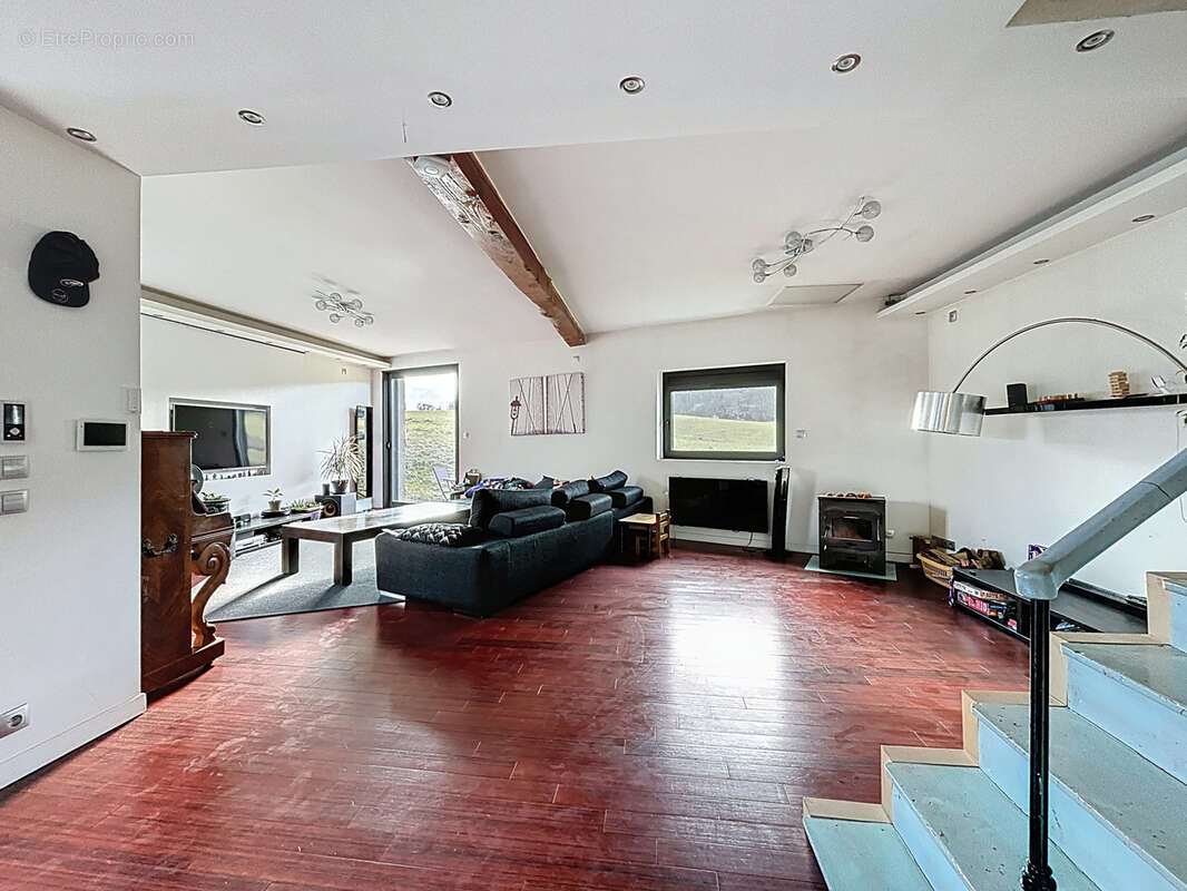 Maison à CUSY