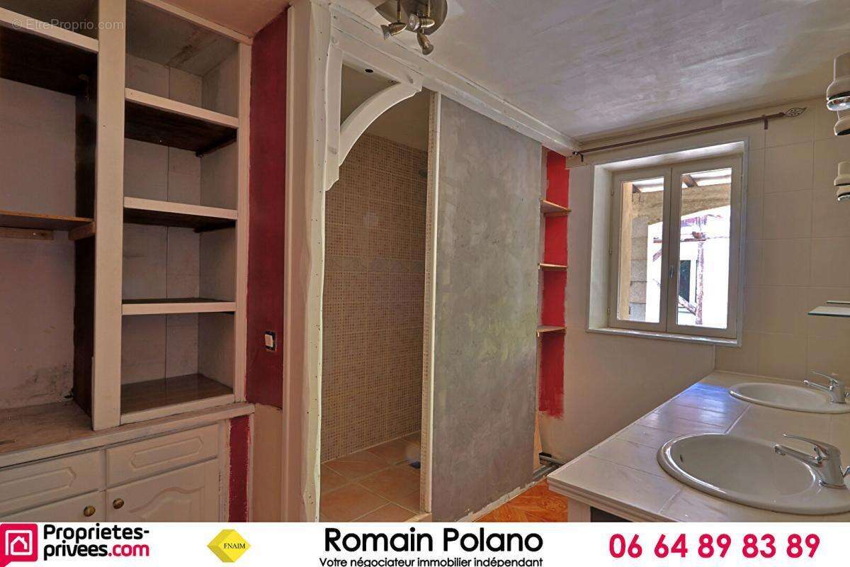 Maison 5 pièces de 166m² avec dépendance - photo 6