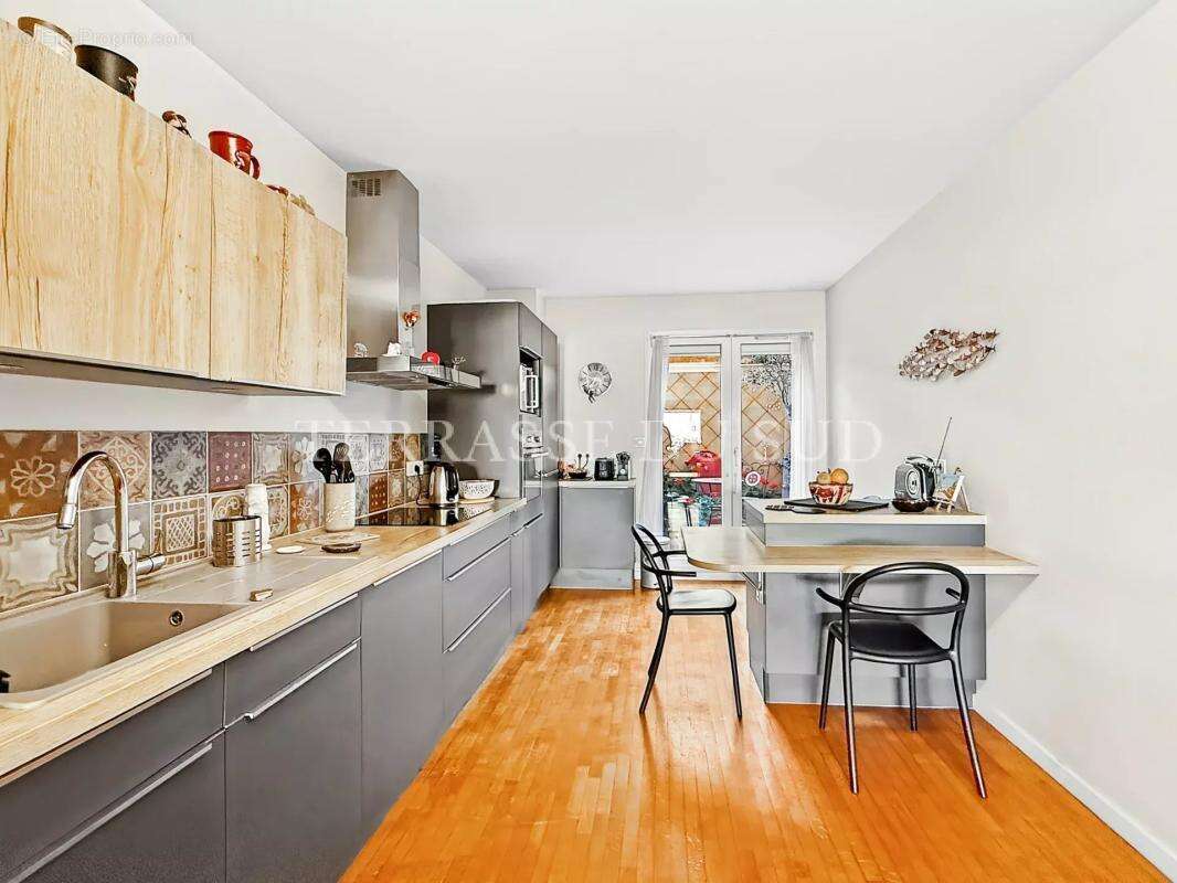 Appartement à MARSEILLE-8E