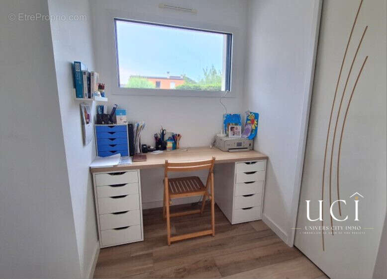 Maison 6 pièces 123 m² à vendre à Saint-Sebastien-Sur-Loire (44230) - photo 9
