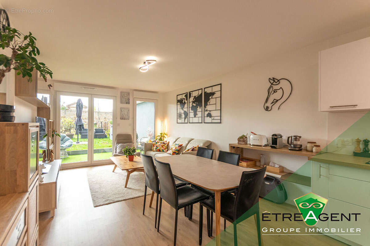 Appartement à VERNEUIL-SUR-SEINE