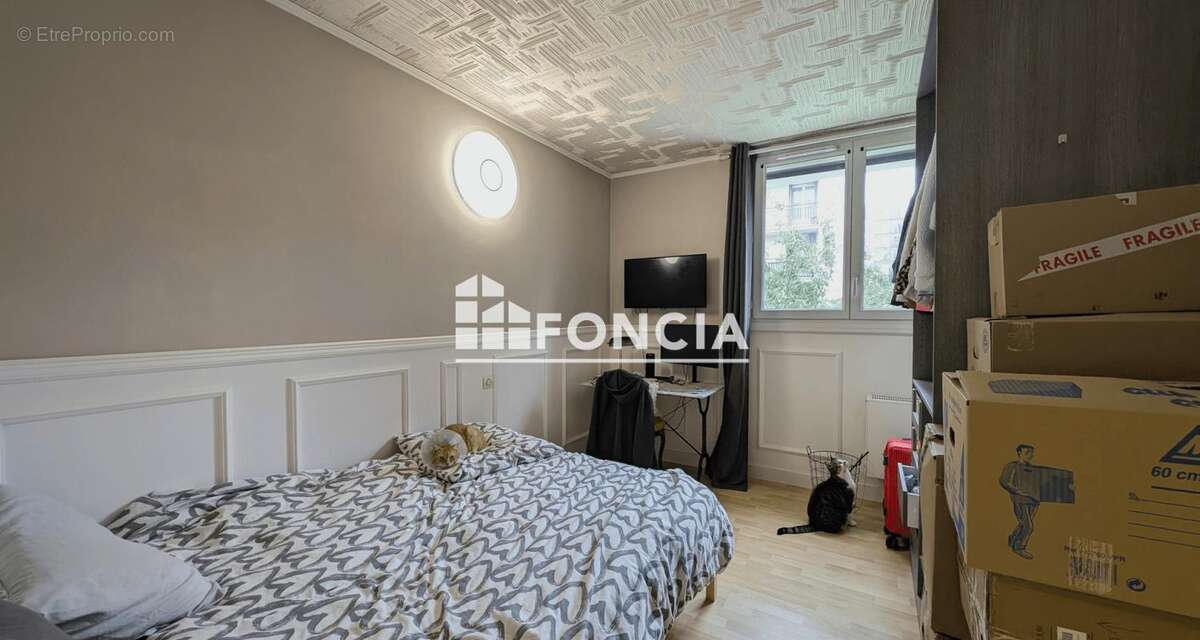Appartement à CHILLY-MAZARIN