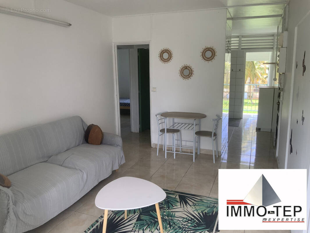 Appartement à LES ABYMES