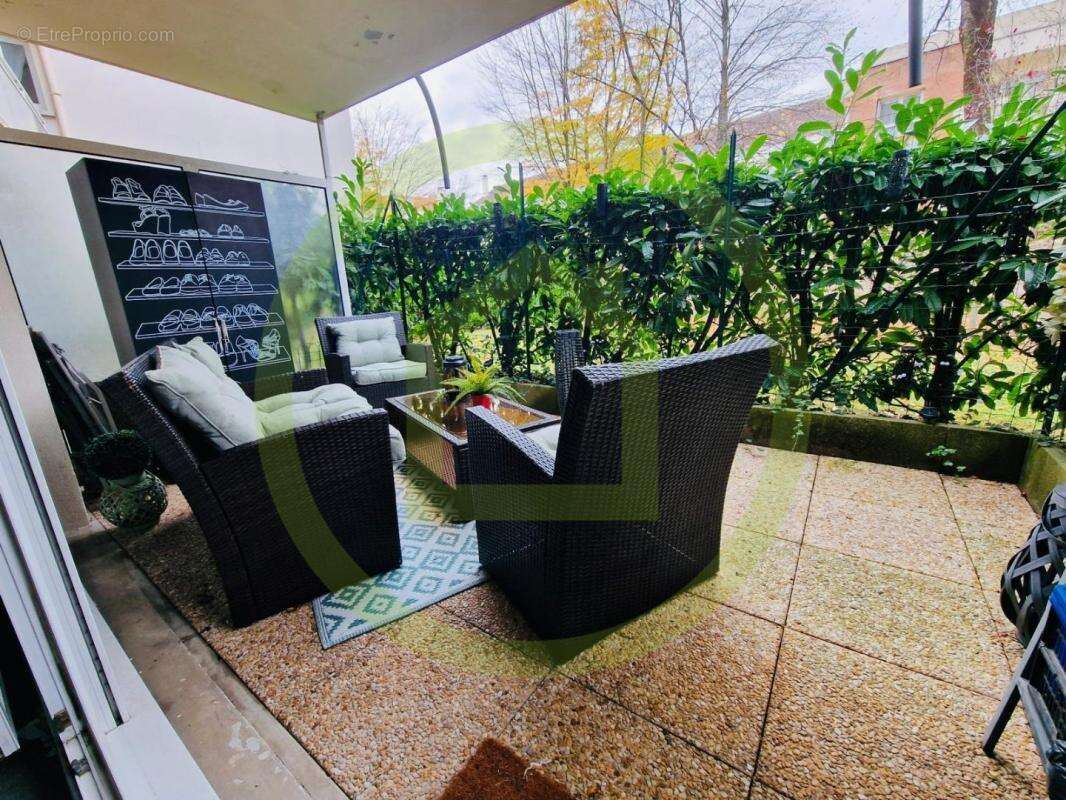 Appartement à OZOIR-LA-FERRIERE