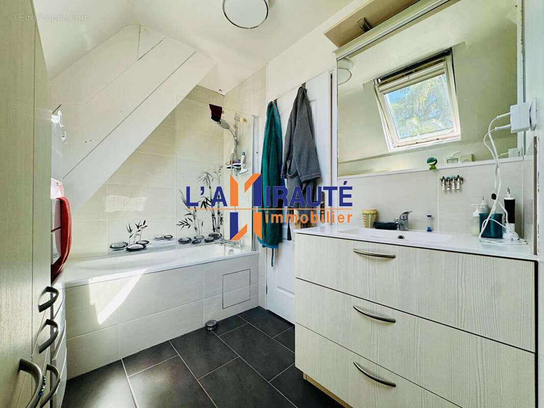 Maison à HOUILLES