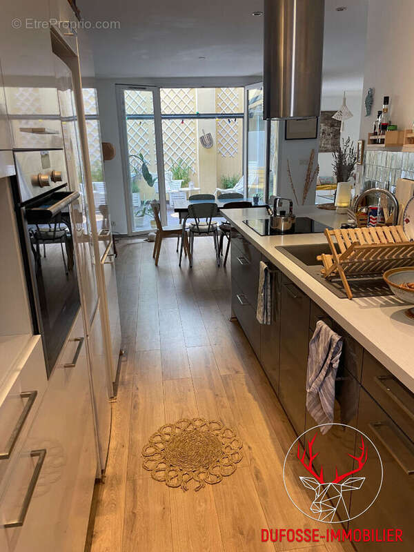 Appartement à LYON-8E