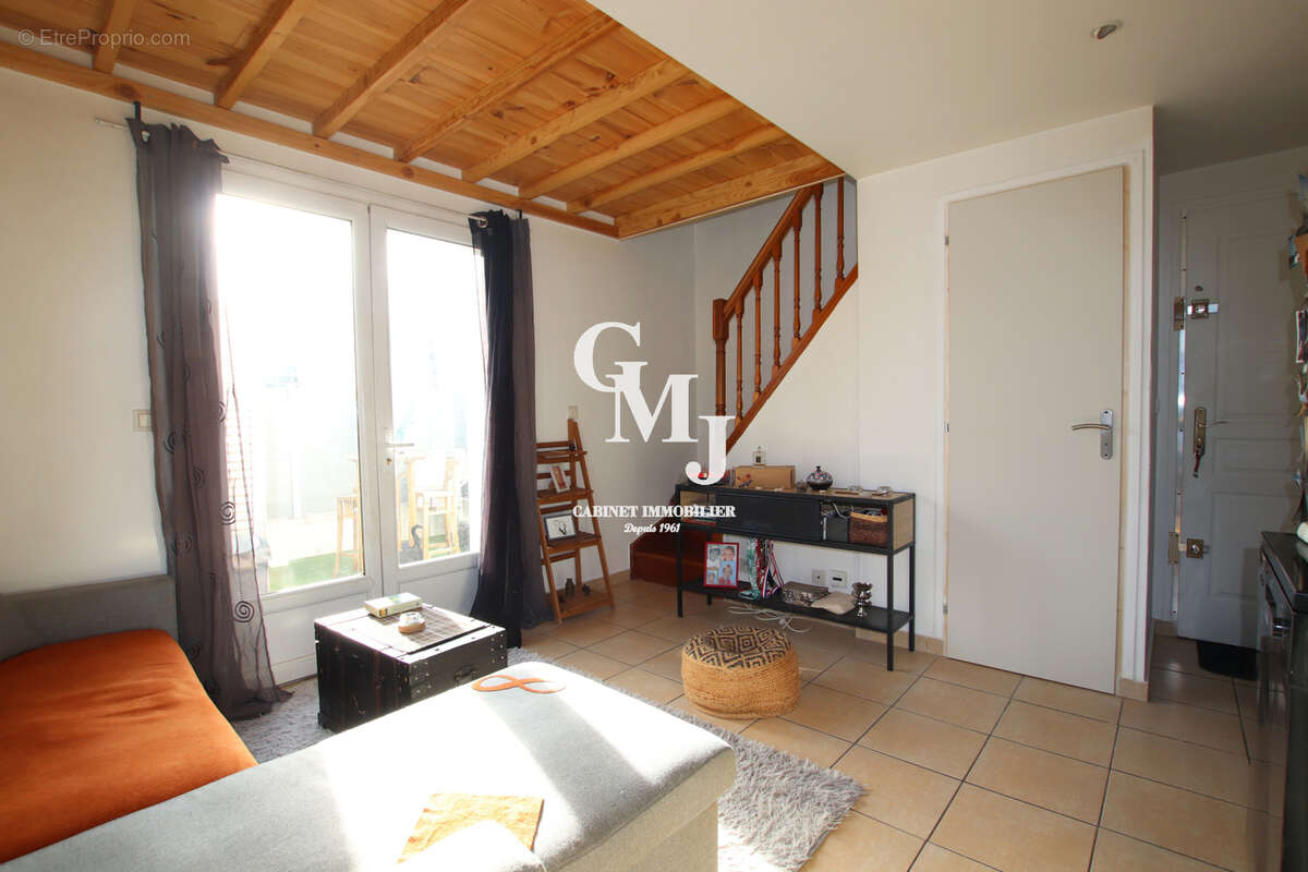 Appartement à SAINT-RAPHAEL