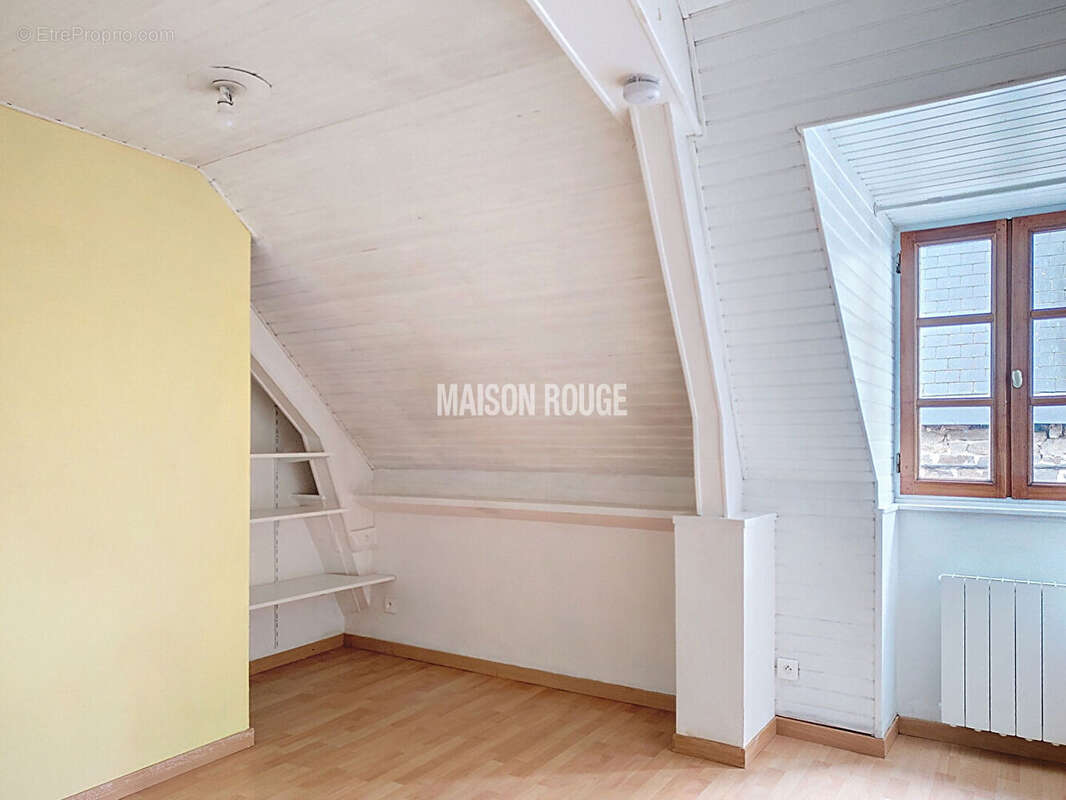bel appartement T4  hyper centre COMBOURG - photo 21