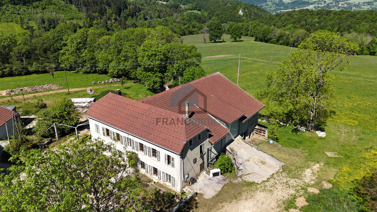 Maison à MONTANDON