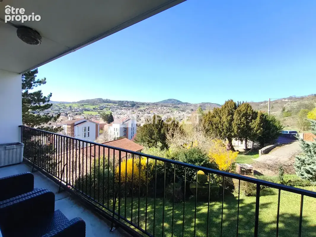 Appartement à VALS-PRES-LE-PUY
