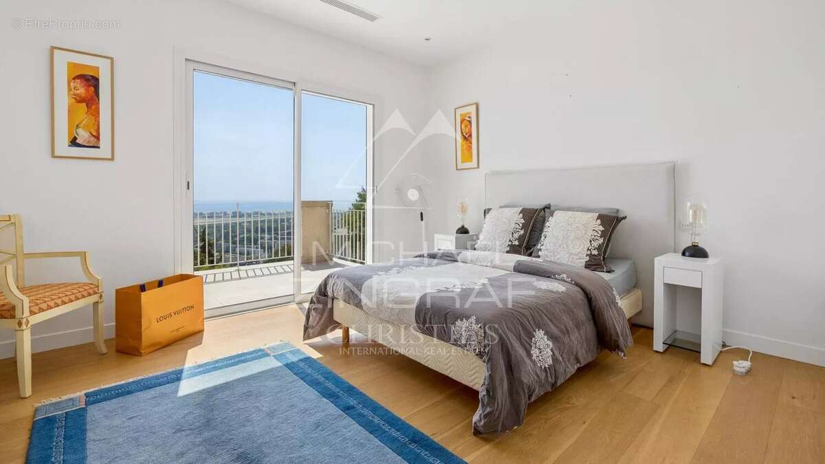 Mandelieu la napoule - propriété vue mer dans domaine privé - proche cannes - photo 7