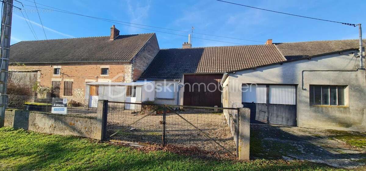 Maison à CHARNAY-LES-CHALON