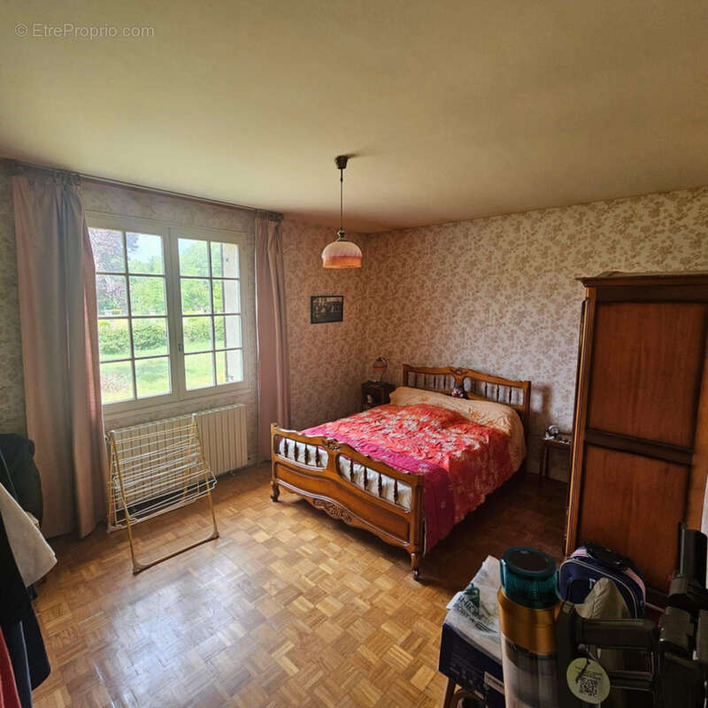 Maison à CHENERAILLES