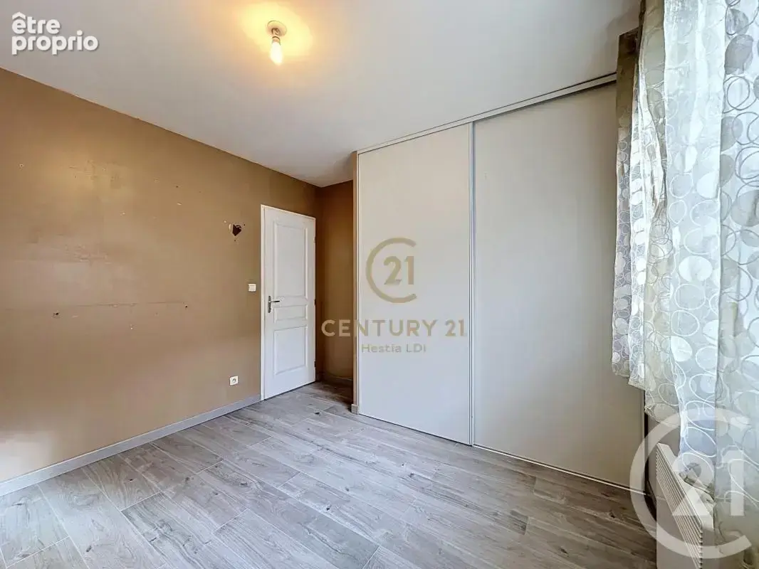 Maison 97 m² à Rive-De-Gier  - photo 16