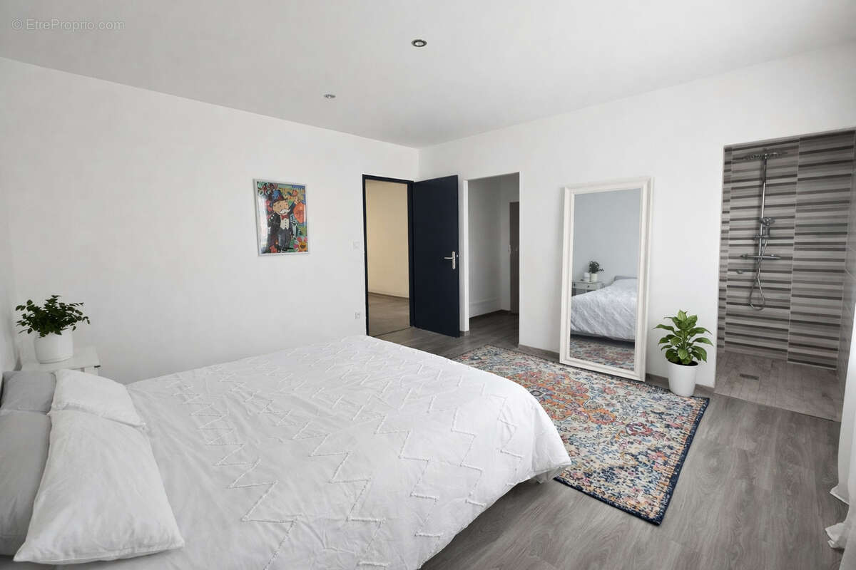 Maison familiale contemporaine avec  de beaux volumes - photo 10