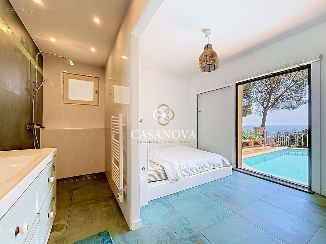 Maison d'architecte avec vue mer panoramique sur le Mont Saint-Clair à Sète, piscine et vaste jardin paysager - photo 7