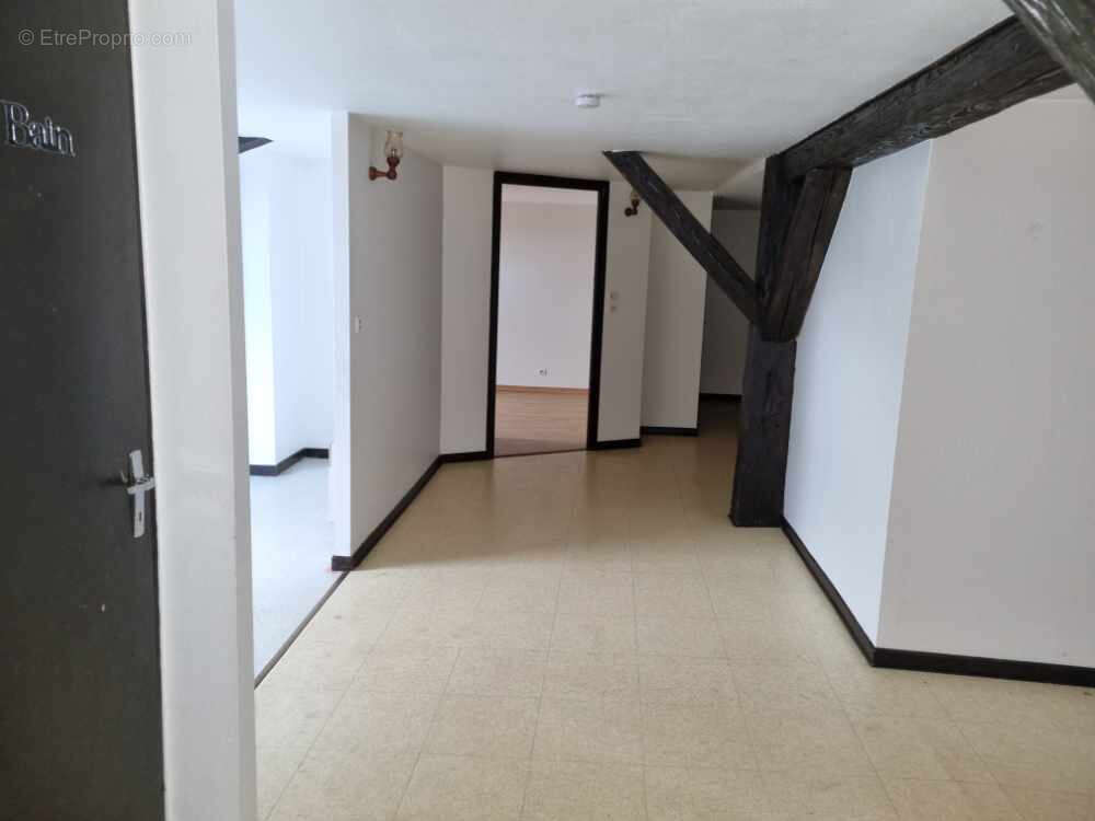 Appartement à BRUYERES