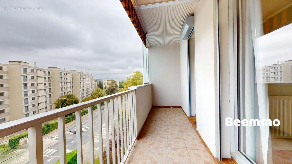 Appartement à TASSIN-LA-DEMI-LUNE