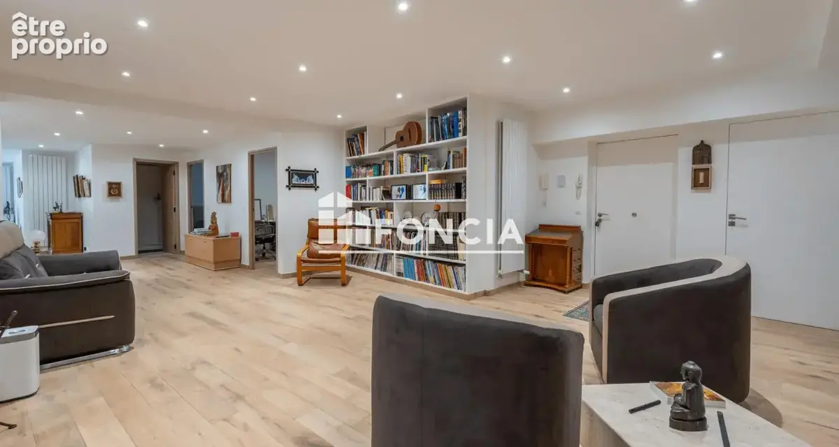 Loft aux finitions soignées - photo 6