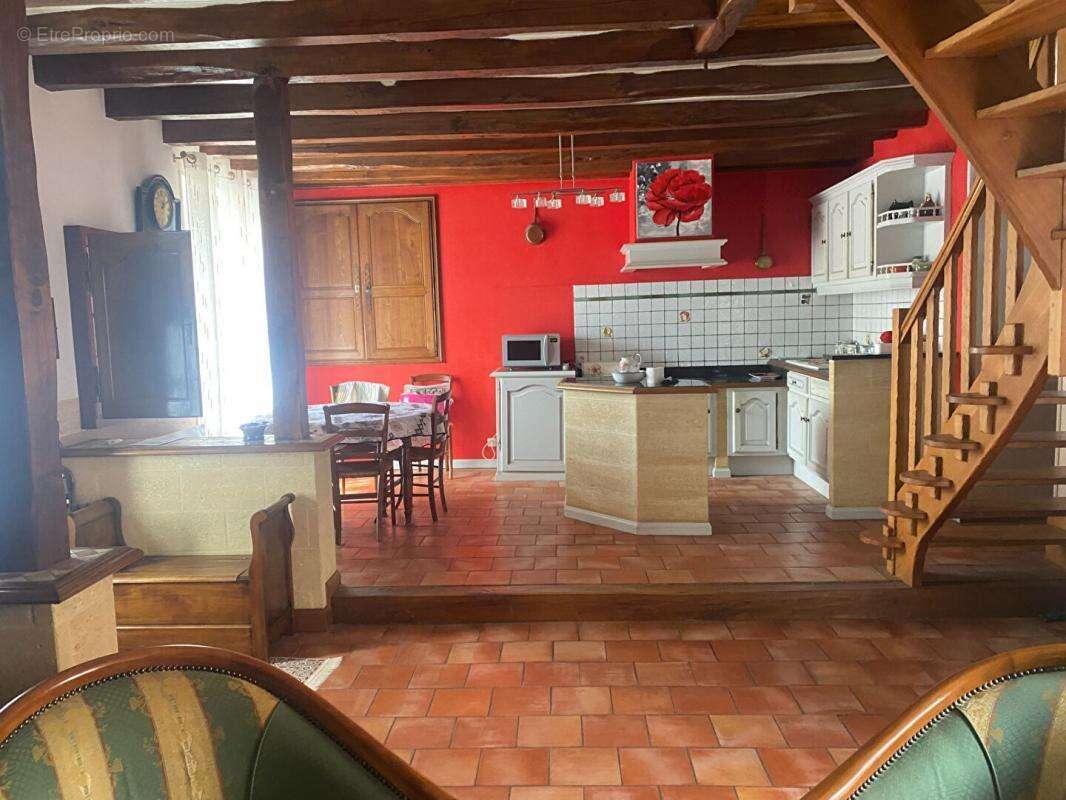 Maison Tournon Saint Pierre 4 pièce(s) 93 m2 - photo 4
