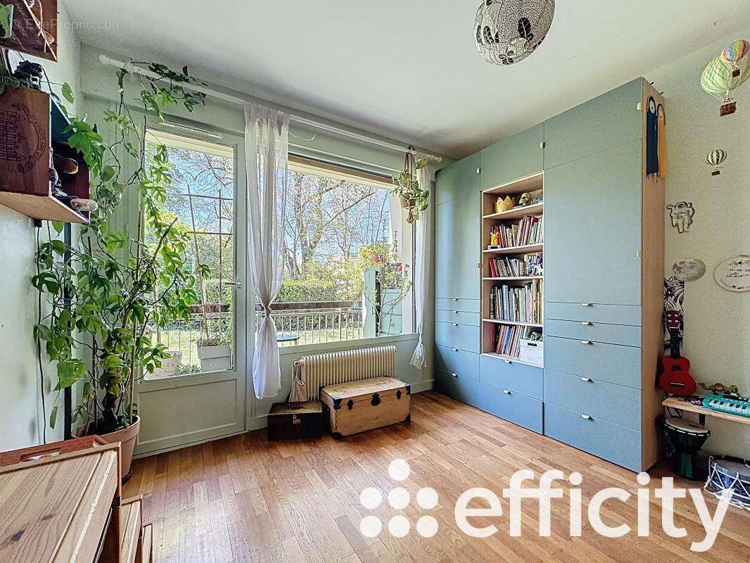 Appartement à LYON-5E